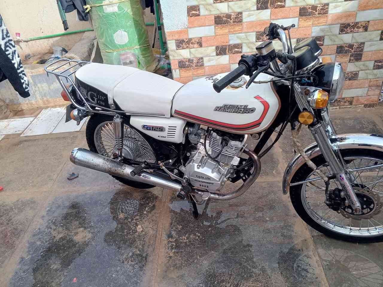 سلام عليكم دراجه للبيع بروه مديل وراق 22/***********
