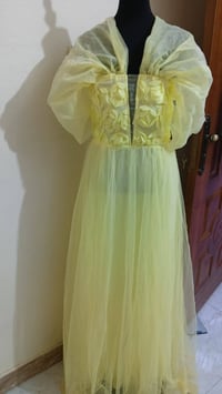 فستان • مقاس L • كوالتي درجة أولى