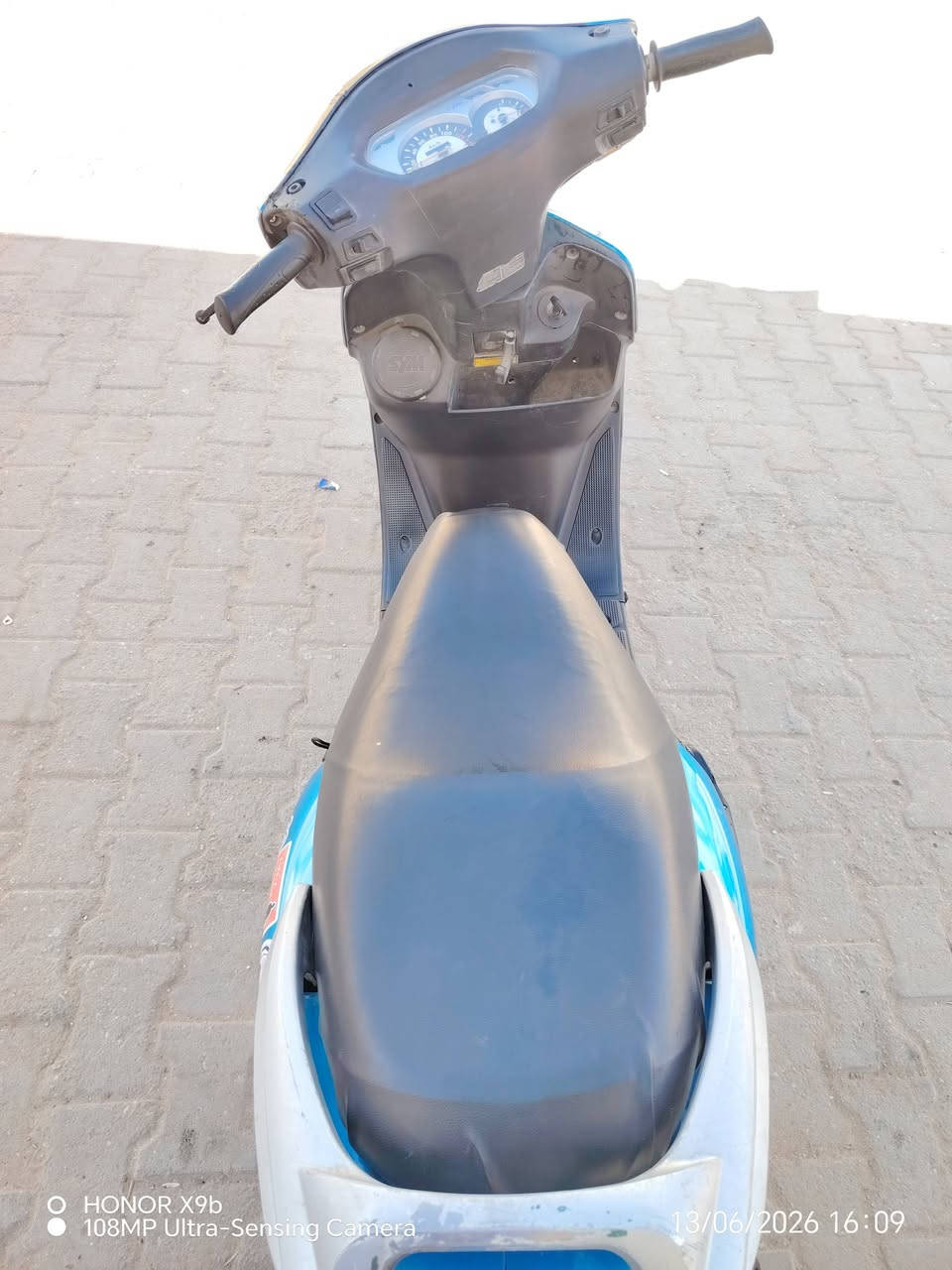 دراجه سكنس برغي مامفتوح بيهه *********** كهربائياته كلهه شغاله سلف لايتات اشاير شلعه ومعدل سعرهه 325 بيه مجال
