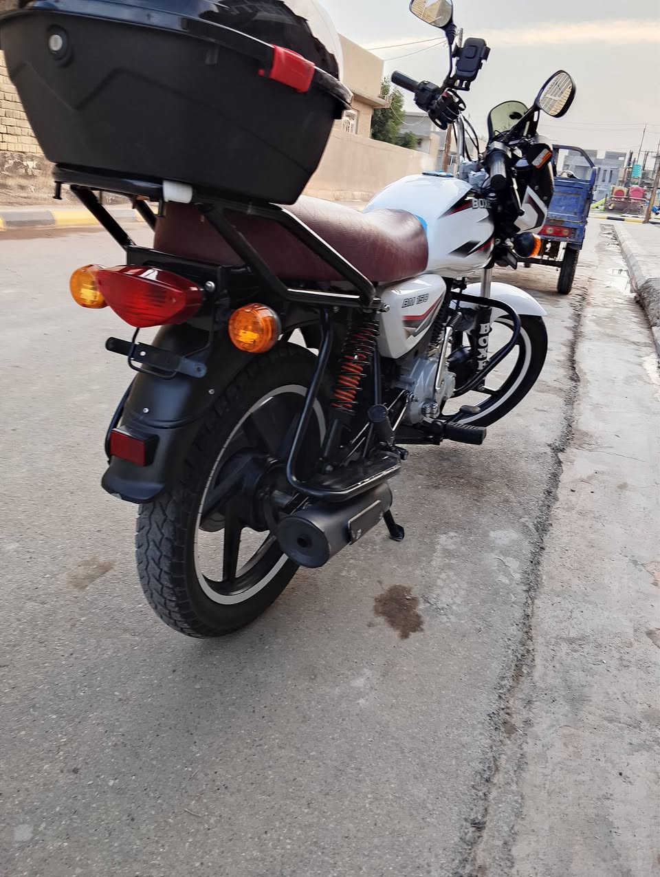 السلام عليكم بوكسر كلاسيكي موديل 23 نضافه فول *********** اتصل وتدلل
