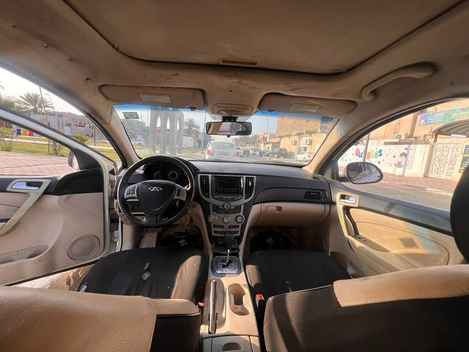 سلام عليكم سياره A3 وضع الشركة كفاله من ضربه وتبديل كير مكينه تبريد حداديه تخم تاير خير من لله مصفره غرامات السعر ٤٥ وبيه مجال
 رقم الهاتف، *********** بدرا, واسط
