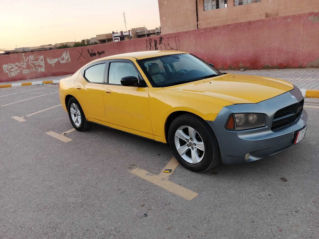 السلام عليكم احبتي
للبيع او مراوس 
جارجر 2009 
رقم بابل مداور ثاني يوم 
مكينه 3500 
سونارها مرفق بالنشر وكلشي موضح بي 
السعر 90 وبيها مجال 
مكان واسط 
للاستفسار الاتصال
***********
***********
