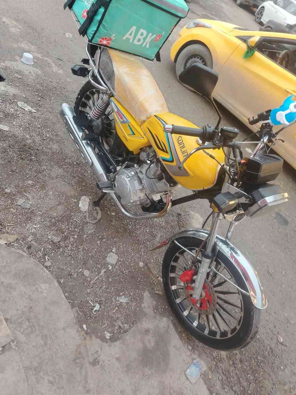 ***********
800
2024
