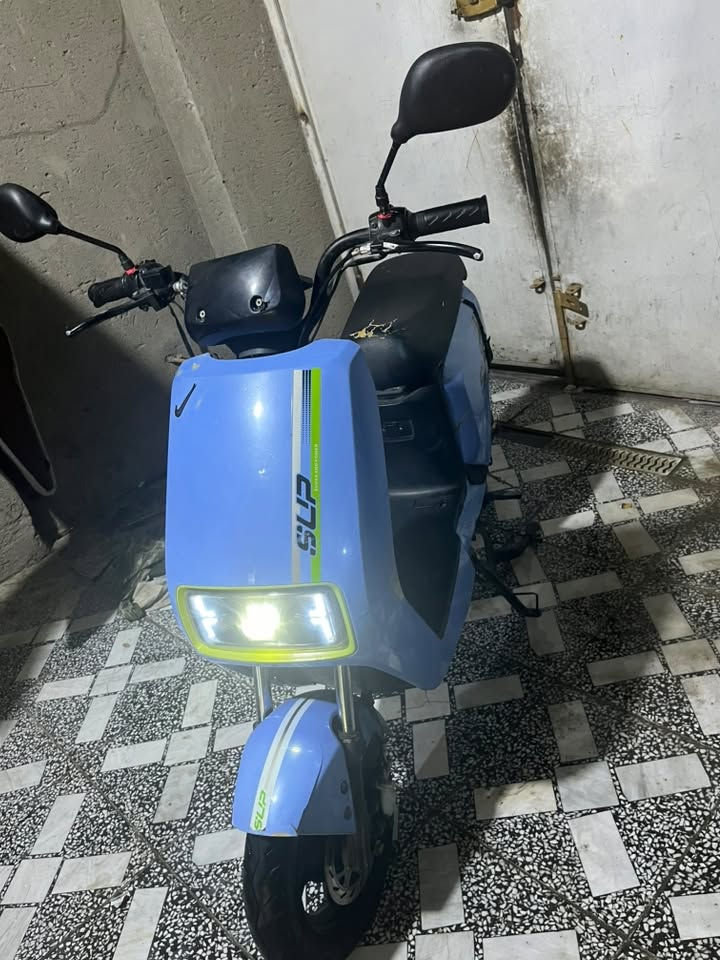 دراجه شحن للبيع
دراجه كامله ما نقصه شي
🔋 بطاريات العدد 5 موجودات بلصوره نضيفات جدد
بريك امامي فقط
 سرعه 71
مفتاح العدد ثنين + تشغيل عن بعد
(لايتات + اشاير + هورن + رجوع خلفي) كلهن شغالات
السعر 350 وبيه مجال
العنوان بغداد البياع تقاطع درويش
اتصال على الرقم او واتس اب
***********
