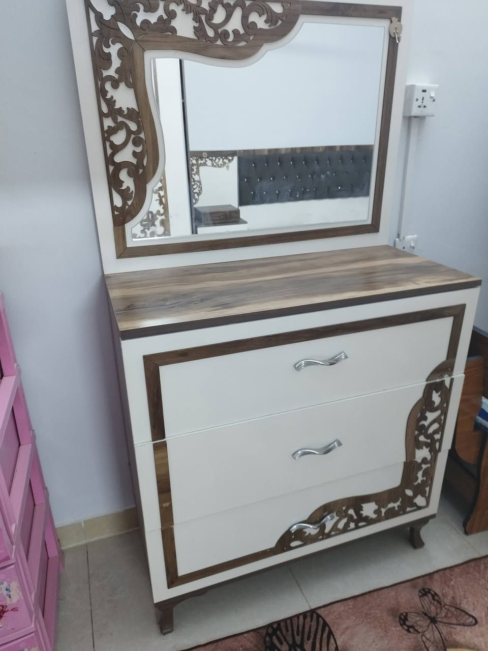 غرفه تركي للبيع استفسار *********** واتساب
