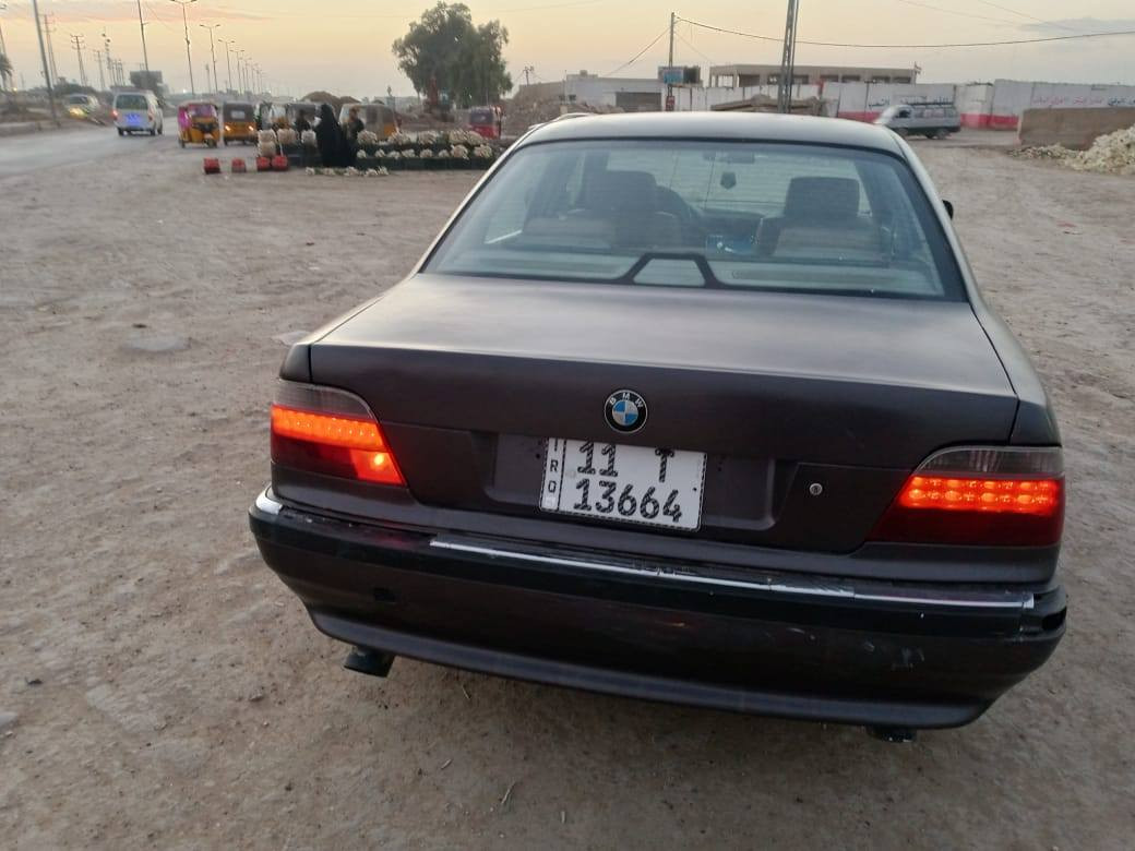 بي ام موديل ٩٥ حجم ٧٣٠ للبيع محرك ٨ سلندر كير محرك جدد تخم تاير سيارة مصبوغة بدون ضربة اي خياس ماكو تبريد نقص بوري كهربائيات كلة شغال بلاد كشن كهرباء سيارة ترايها حلو نواقص بصيطة بالكماليات رقم بغداد سنوية مجددة ٢٠٠٣٠ سعرة   ٥٥ ورقة السيارة موجودة بغداد 
***********
*********** واتساب
