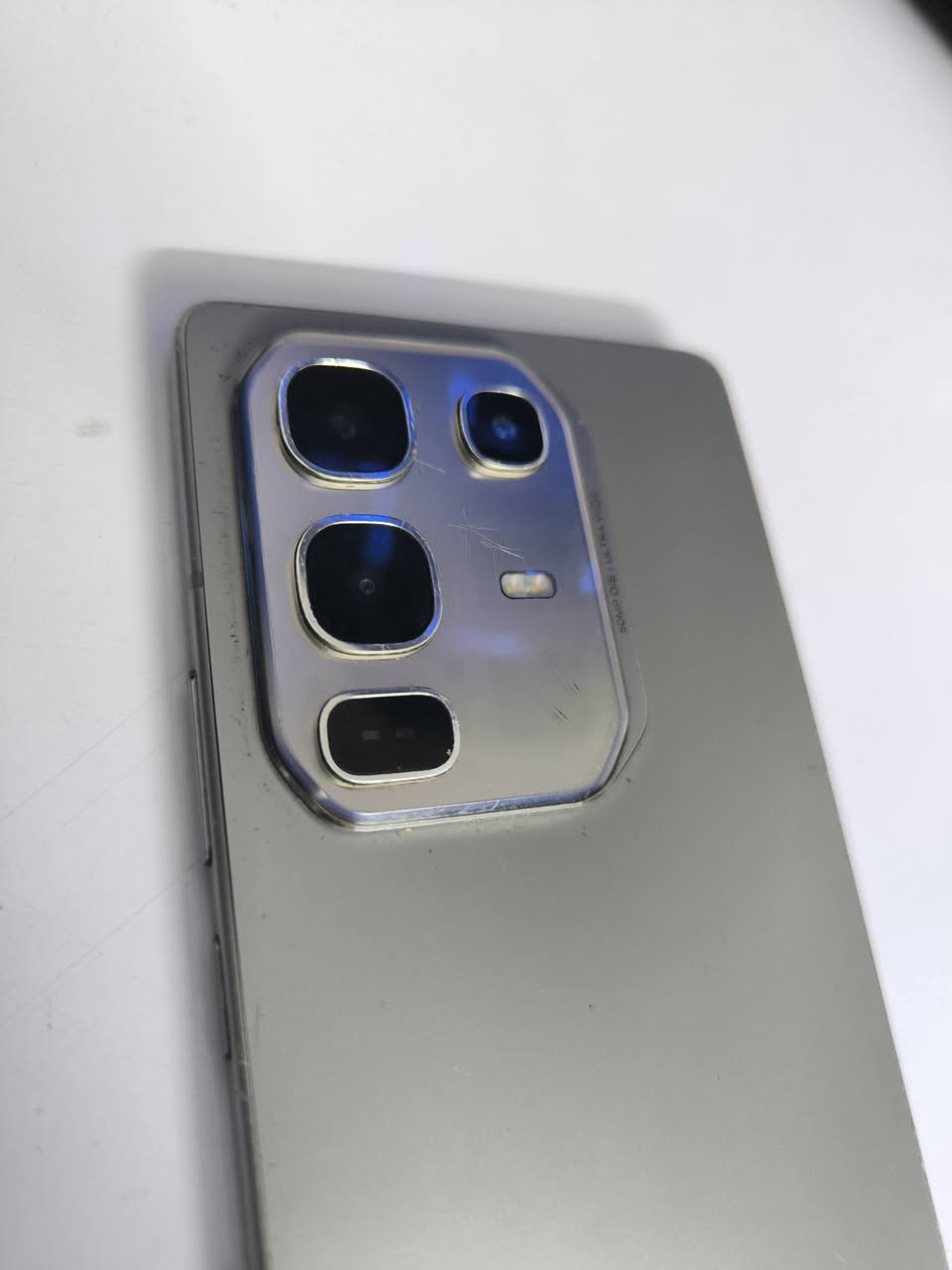 السلام عليكم
Infinix Note 50 Pro - 256G
( وكالة ما مفتوح) 

المواصفات : 
الشاشة: AMOLED مبهرة بتردد 120Hz (سلاسة خيالية).
المعالج: Dimensity القوي (وحش في الألعاب مثل ببجي).
الكاميرا: 108 ميجابكسل لتصوير احترافي بكل التفاصيل.
البطارية: 5000 مللي أمبير
التخزين: 256 جيجابايت 
💰 السعر: ( 225 الف ) 
📍 الموقع: ( بغداد - الكاظمية ).
📞 للتواصل: عبر رسائل الصفحة أو الاتصال على الرقم: ( ***********).
