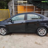 عندي شوفر سونك للبيع فقط بيهة ضربه بالباب الخلفي تدفئه تبريد شغال للاس...