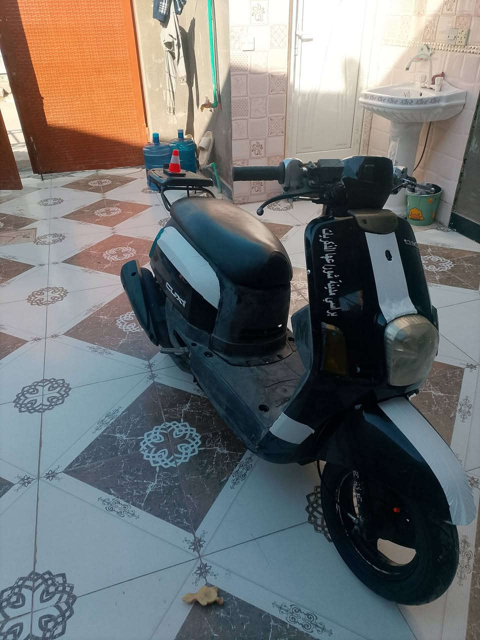 اسلام عليكم ماكس بوليس للبيع او مراوس بنامه  دراجه خير من الله بوشه بلاديه 49كهربائيات كلهة شغاله اشاير سلف هندر دراجه مناقصهة شي السعر 550وبيهة مجال العنوان بعقوبه تحرير...***********
