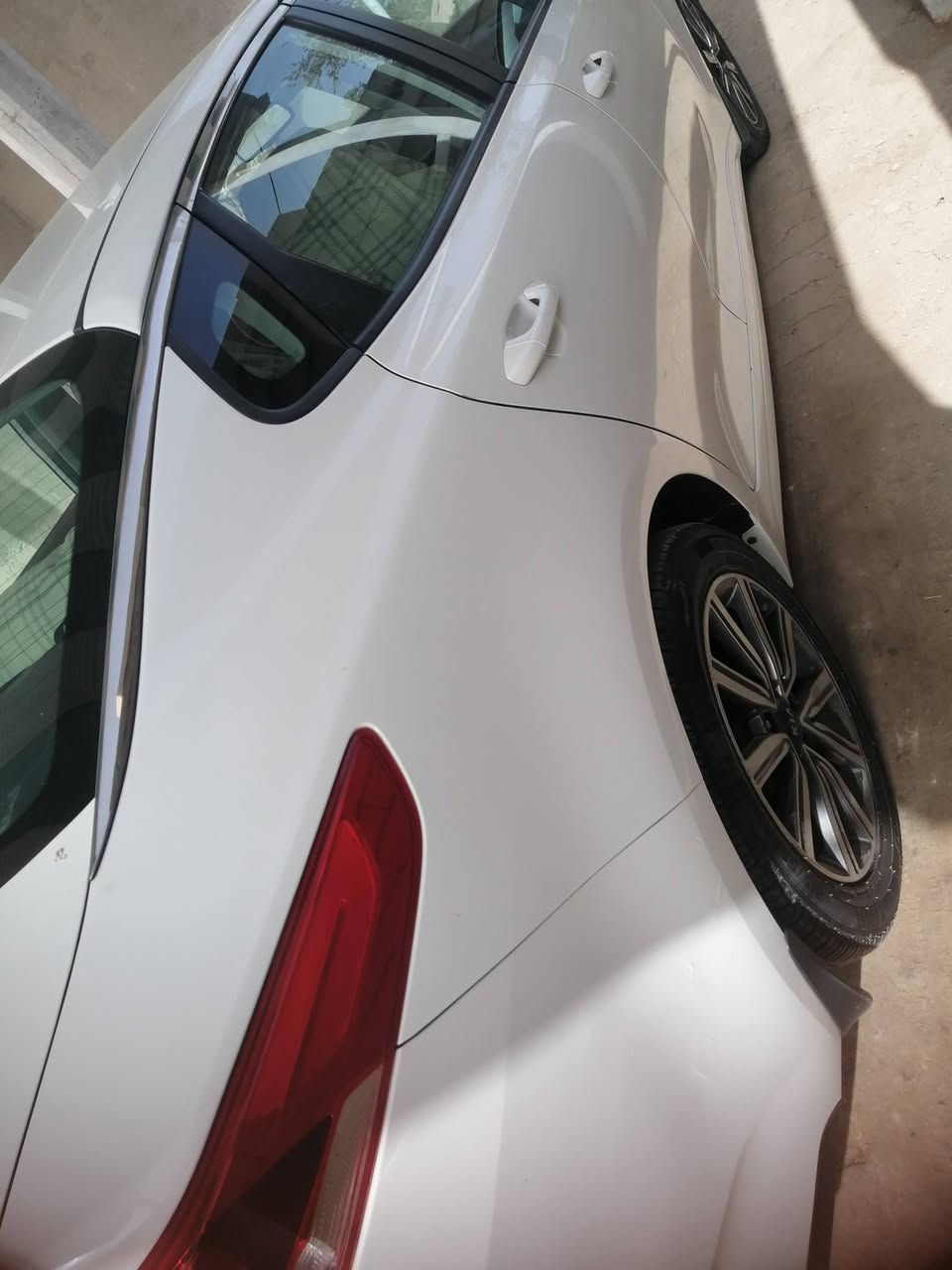 اوبتيما 2020 خليجي رقم بغداد
محرك 2400 مكفوله نص فول
بيهه تبديل بنيد لاصلي مال كصه ولباقي
داخله هزه جديده سنويه لل30
مكانهه سماوه/الوركاء *********** /***********
