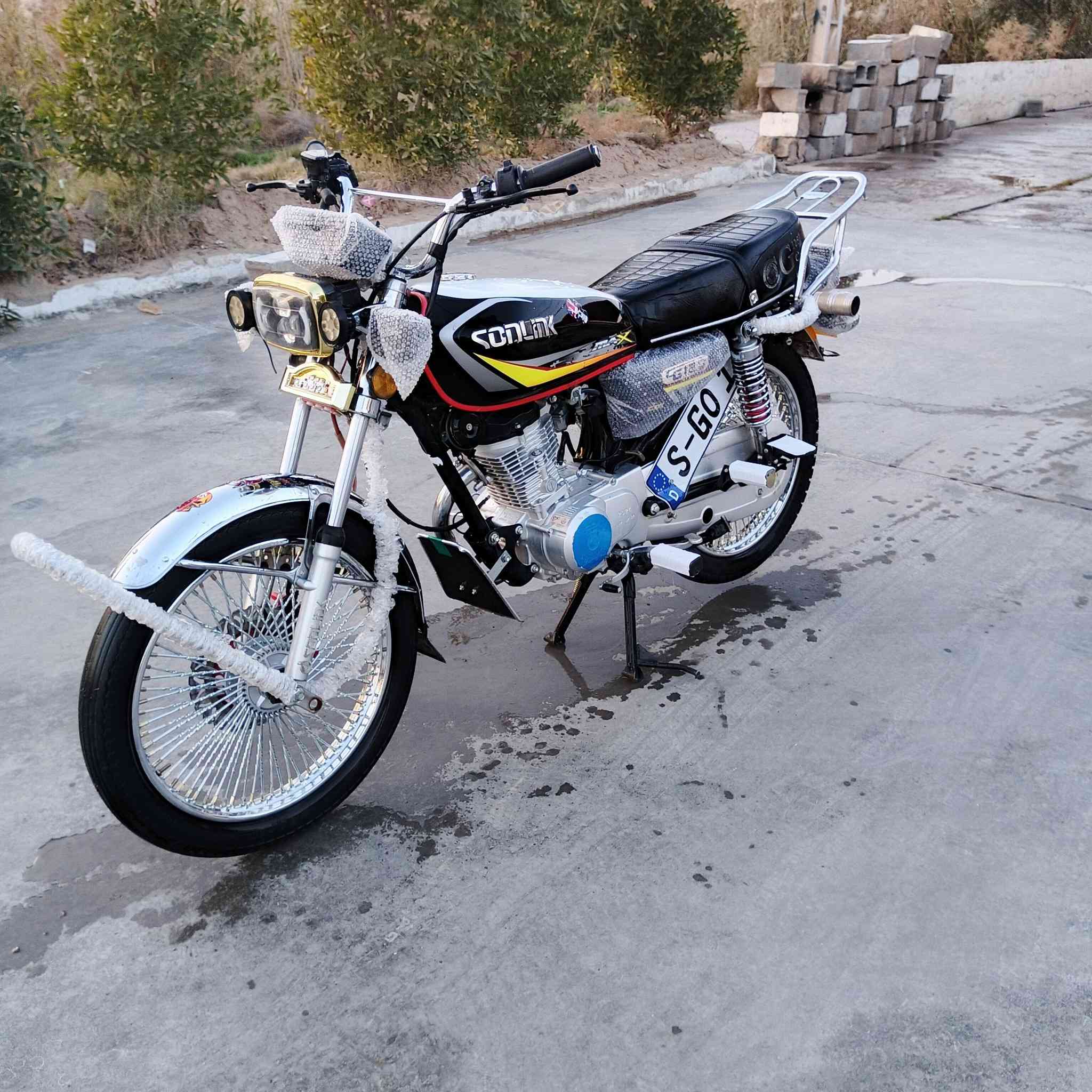 سلام عليكم موطور تايكر لبيع موديل 24 اوراق كاملة كهربائيات شغاله دشبول شغال محرك ماممدوده عليه صبانه كل نقص مابي سعر 575 أو بي مجال مكان ديالى شهربان جسر مهروت الشراي ينتصل عله هذه الرقم ***********
