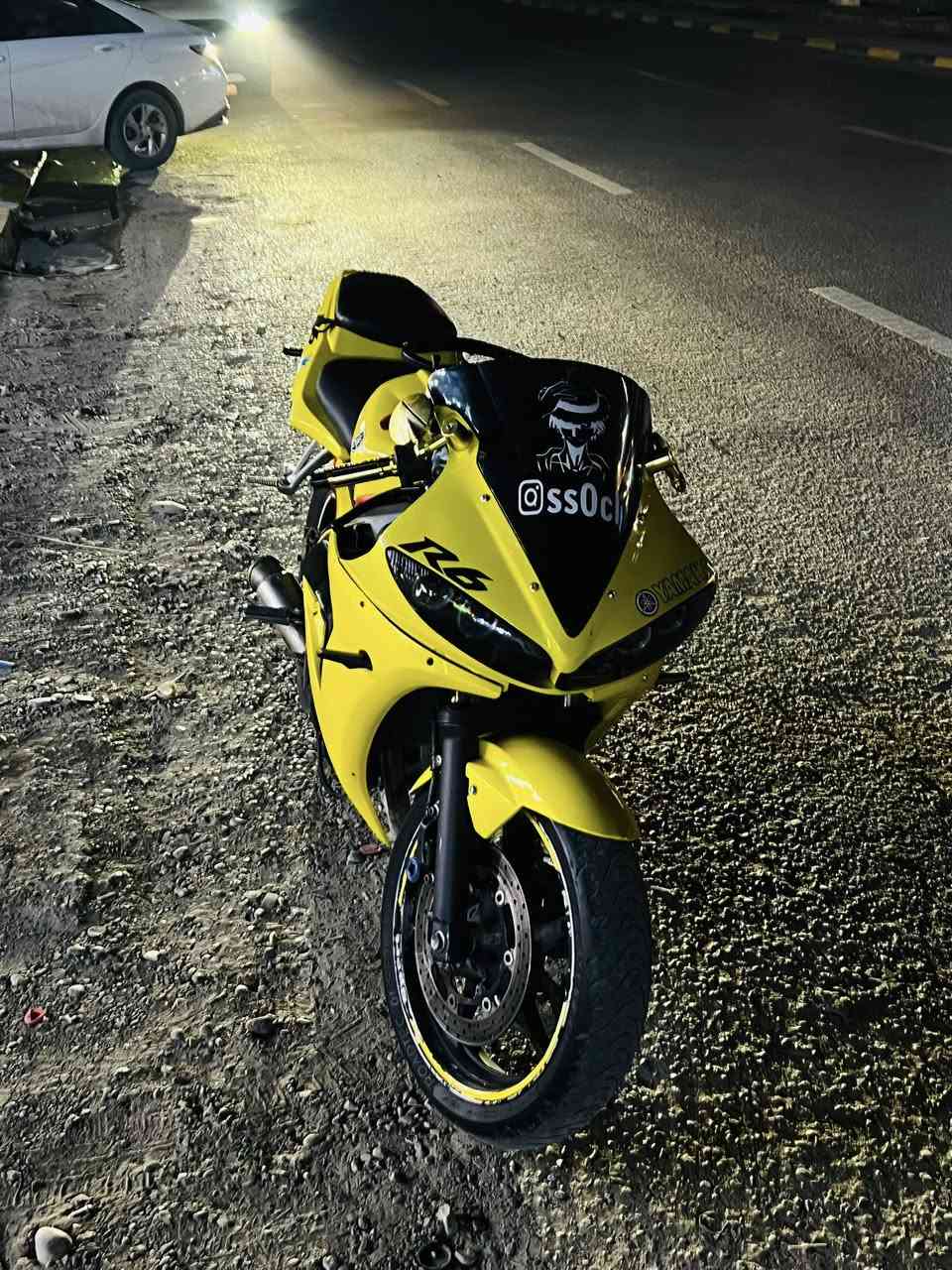 أعادة النشر بسبب عدم التفرغ .
Yamaha r6

موديل 2005

ماشيه 36 حقيقي 

الدراجة كفاله عامه كير محرك لتجي تسألني شبيها مبيها 

الدراجه بيها اوراق كمرك سكنر 

ناقصها قطعه الكفر المثلثه الصغيره بجهه اليمين لان طارت 

السعر :32 وبيها مجال للشراي 

العنوان : بغداد الغزاليه 

رقم الهاتف :***********
