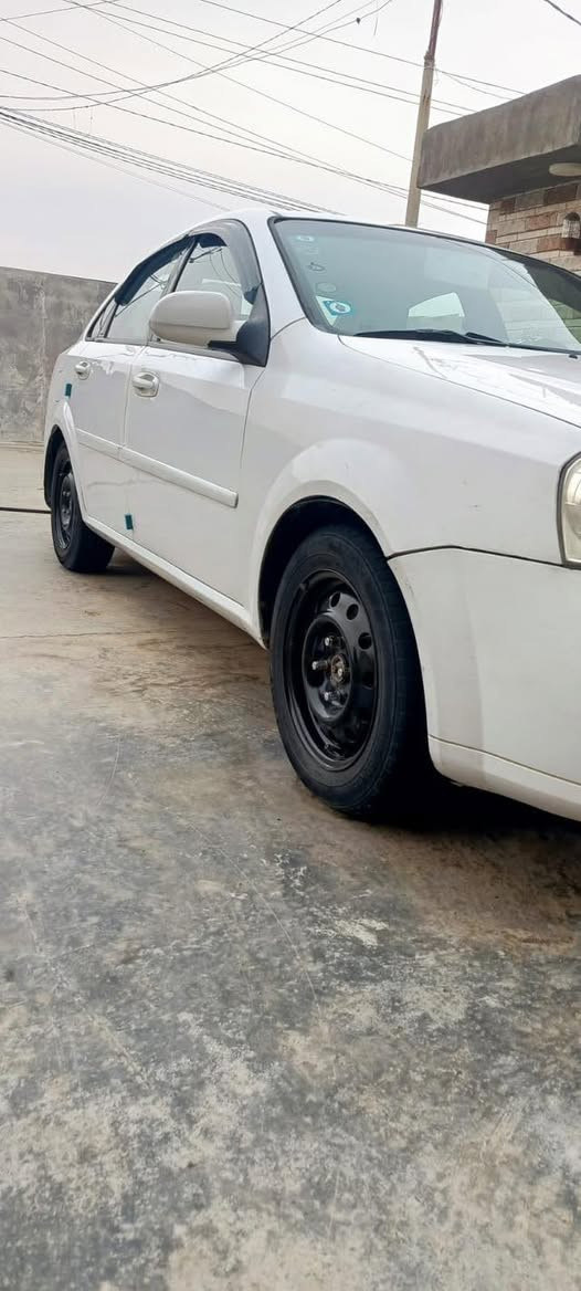 اسلام عليكم
سياره جاهزه من كل النواحي محرك جديد لاتبخير ولاتنقيص كير جديد حداديه كله جديده تبريد شغال تخم تاير جديد بيه صبغ فقط هلالات الخلفيه والجاملغ الامامي عكس السايق ارقام بغداد سياره بأاسمي تحويل ثاني يوم السعر 78وبيه مجال بسيط حك الجيه
المكان فلوجه ***********
