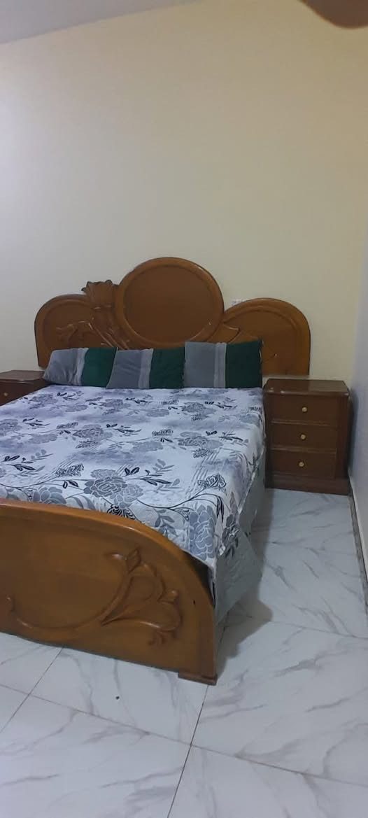 السلام عليكم جربايه لبيع منهاي الزينه السعر اذا بس هيه الجربايه ب٩٠وذا هيه ودوشكه ب١٢٥بيع مستعجل ***********
