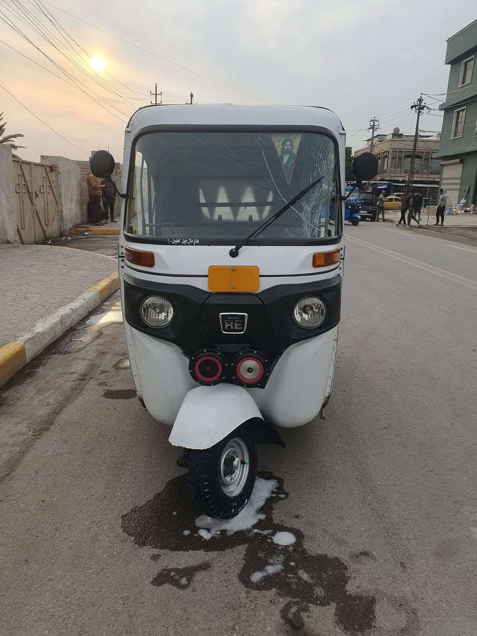 السلام عليكم تكتك موديل 2021 سنويه كربلاء لوحات بعدهن هناك عل مشتري هوه يجيبهن راعيه اندله وعندي رقمه تكتك مكفوله ماعده هاي الضربه الي جوه البكلايت والتكمه الايسره مكينه مكفوله للاخير تجي وتفحص وتشوف بعينك اذا غير هاذه الكلام اخسرلك كروتك واني خادم مكاني بغداد الدوره شارع ٦٠ وهاذه رقمي شراي يتصل وبي خير ويدلل***********
