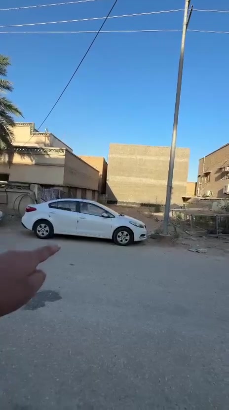 🏡✨ فرصة مميزة للبيع في القاضية ✨🏡

📍 الموقع: الحلة – القاضية
📐 المساحة: 120 متر
📏 الواجهة: 6 متر
📏 النزال: 20 متر

🔥 قطعة مميزة بموقع سكني راقي وواقعة على الشارع العام مباشرة
🚗 مقابل شارع القيادة، وبمنطقة مخدومة بالكامل من تبليط ومجاري وأرصفة ✔️

✅ العقار باسم شخص واحد
✅ من المساحات النادرة بمنطقة القاضية
✅ مناسبة جداً للسكن أو للاستثمار

📌 فرصة حقيقية للباحثين عن موقع ممتاز وسعر مناسب في واحدة من أفضل مناطق الحلة

📞 للاستفسار: *********** (واتساب متوفر)
***********

🏢 مكتب سجاد سامي للاستثمار العقاري
📍 الحلة – حي الحسين – قرب حلويات لبنان

✨ لا تضيع الفرصة، عقارك المميز بانتظارك!
