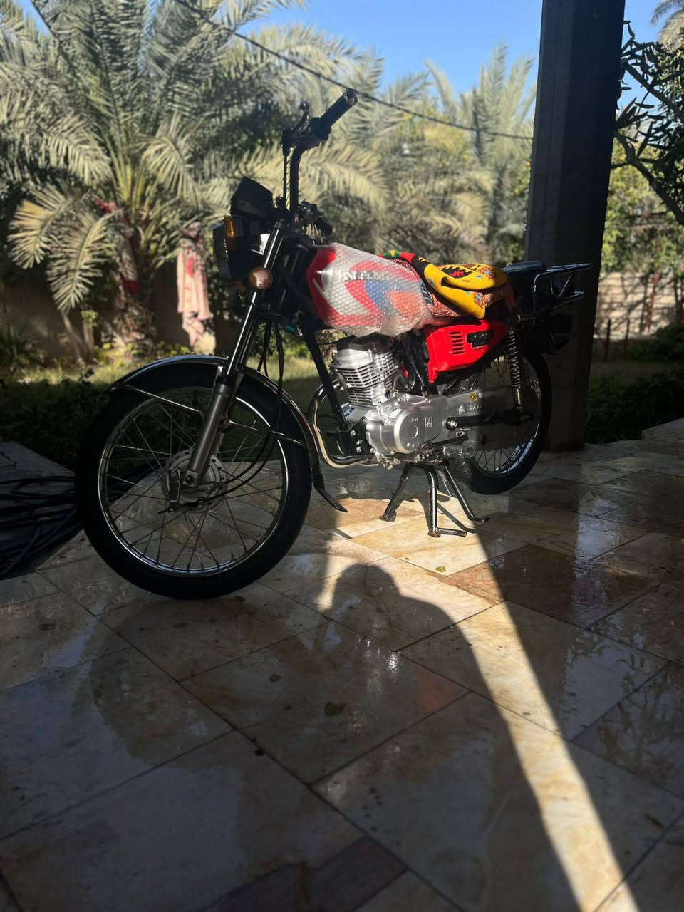 السلام عليكم شباب دراجه نامه شلامجه تعمير اصلي اوراق اصولي 7 كاملات يعني تكدر ترقم مكينه 23 ممفتوحه غراضه كله اصلي لسعر يتصل بل رقم ***********
