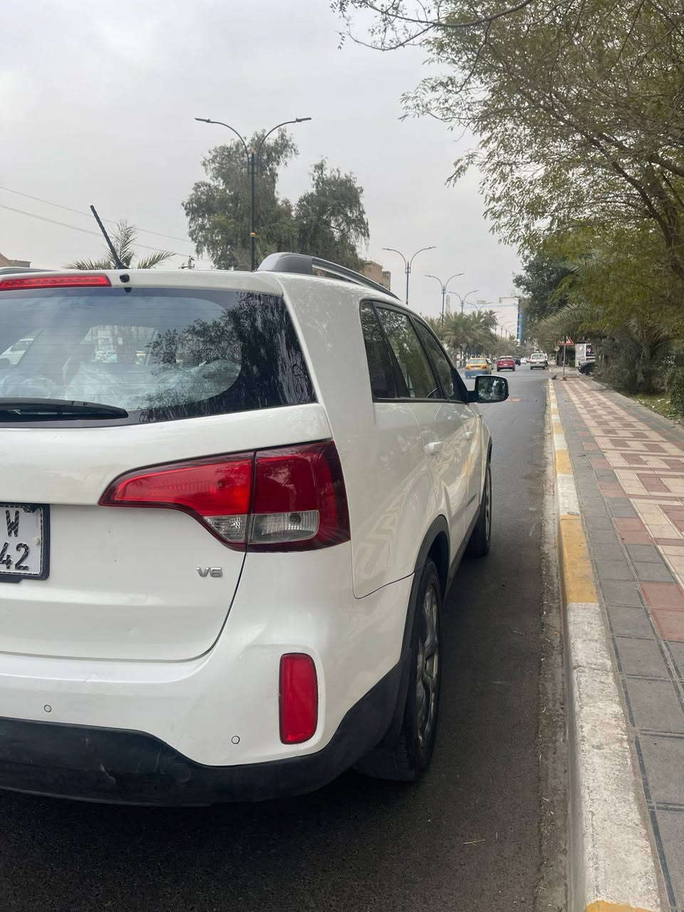 سلام عليكم سورنتو موديل 2015 وارد خليجي بدون صبغ ولاضرر شركة العامة السيارة جلد  اشاير مري كامرة خلفيه رادار تثبيت سرعه السيارة رقم بغداد مشروع وطني تحويل ثاني يوم السيارة جاهزة من كير محرك صدر تبريد تخم تاير جديد العنوان بغداد البستان للاستفسار عن السيارة الرقم ***********
