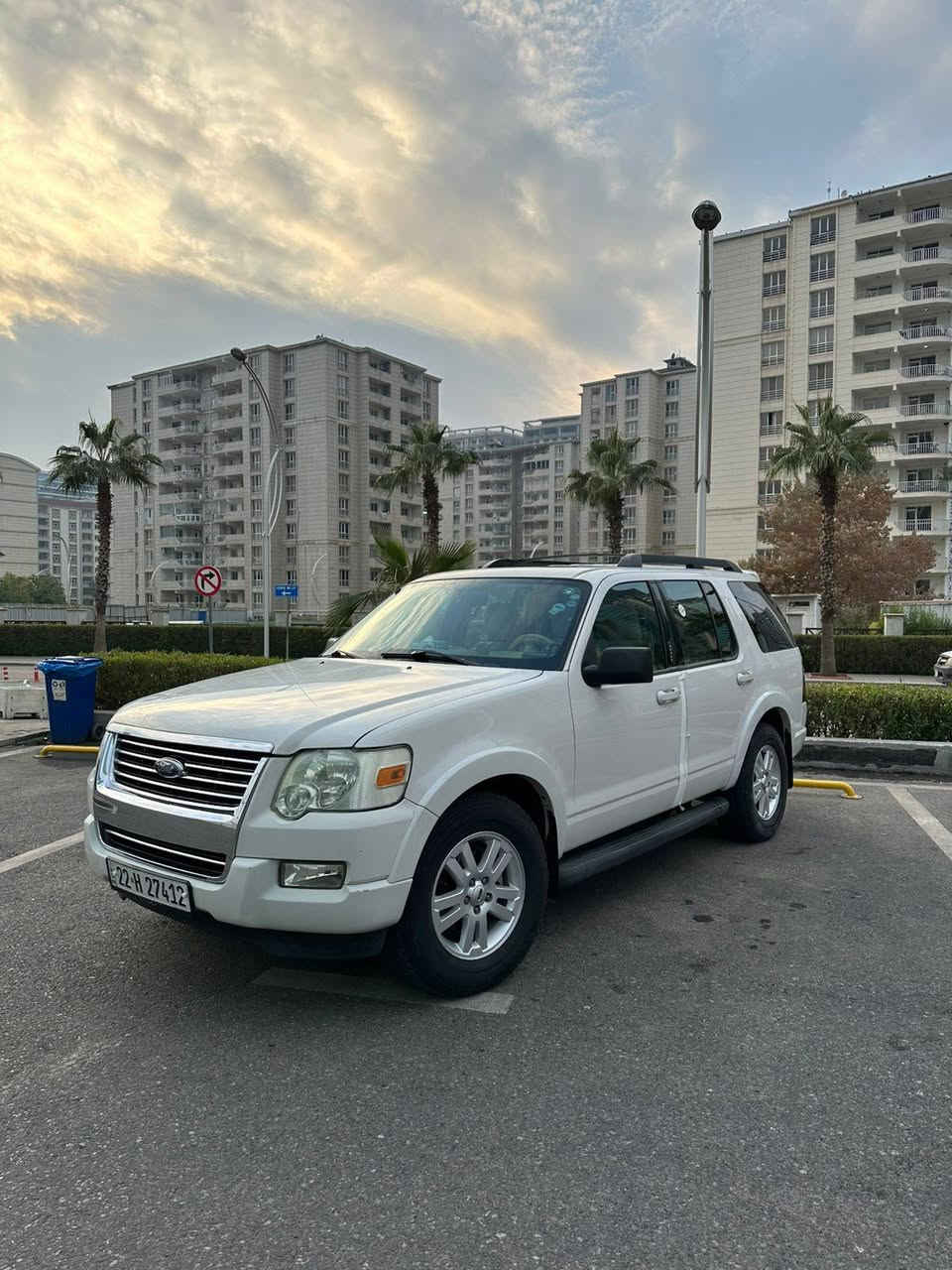 فورت مودیل 2011 شریکەی نیڤایە  زۆر خاوینە بەناوی خۆمە  فول فول  مەکینە 4000 رە      ‌ژ.م   *********** اربیل
