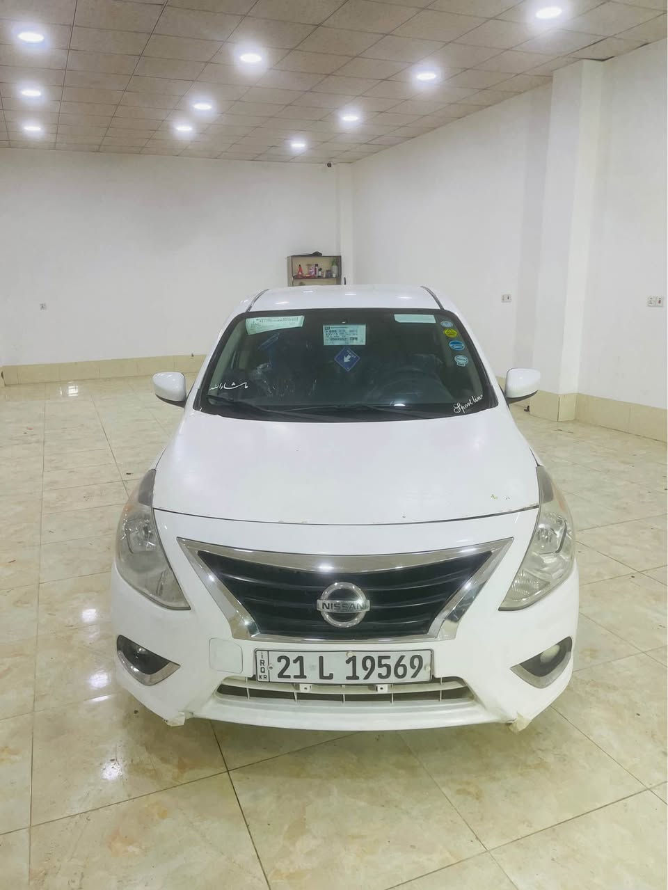 nissan versa 2017
سه ياره كه  ٥ پارچه ى بۆياغه  ته قه و ڕه قه به شه رت 
گێڕوو مه كينه ته بريد به شه رتوو زه مان تازه سێر ڤزى كاملى بۆ كراوه سه ياره كه كه م ڕۆشتوه 
غه رامه به ناو كردن به شه رت 
سه عرى ٨٧$ وه ره قه كه مه ك مه جال
*********** أربيل, العراق
