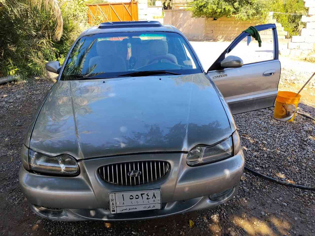 السلام عليكم يوجد سياره سوناتا تو 
موديل 2000رقم كركوك مشروع وطني 
كوبون بانزين من ضومة تبريد بس يعوزة غاز 
مصبوغة عام جماليه
السعر 40وبيها مجال
***********
