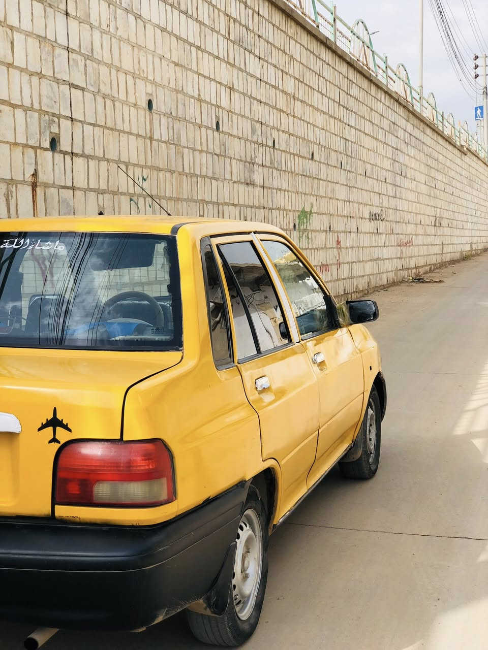 ‎سەرەتا بە ناوی خوای گەورەو میهرەبان.  سایپا بۆ فرۆشتن بەس ماشەڵای ئەویت ناوو دەری زۆر جوانە ماڵی دۆستە گێڕوو مەکینەی بەشەرت. مۆدێل ٢٠١٠ ە ماشەلا سەیارەکە زۆر تازەیە نرخ (١٥) مەجالێکی برایانە
سەیدسادق📍

***********
