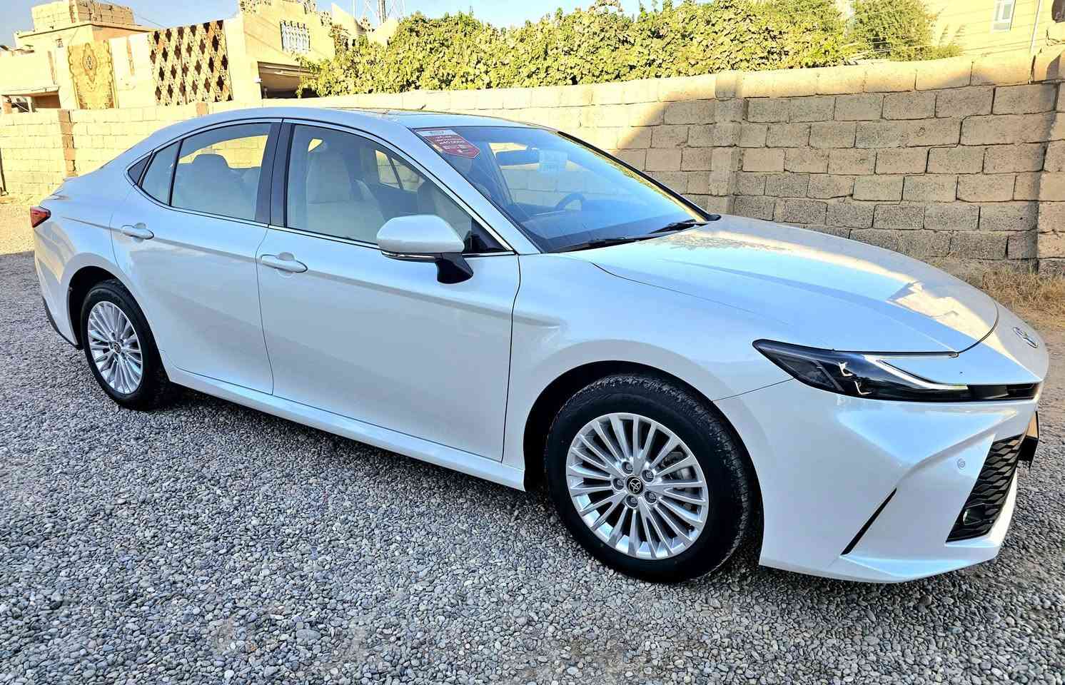 السلام عليكم
تويوتا كامري 2025 LE خليجي ضمان شركه جيهان (بنزين)

مواصفات: بصمه.سلايت.كشن كهرباء.رادار امامي خلفي شحن موبايل لاسلكي  مواصفات فول شركه جيهان معروفه

سياره ماشي 6 الف كيلو متر فقط بعدها بضمان شركه لحد 40 الف 

 كفاله عامه كلشي مابيها بوضع الشركه 

رقم اربيل شرط التحويل 

هاتف

***********
