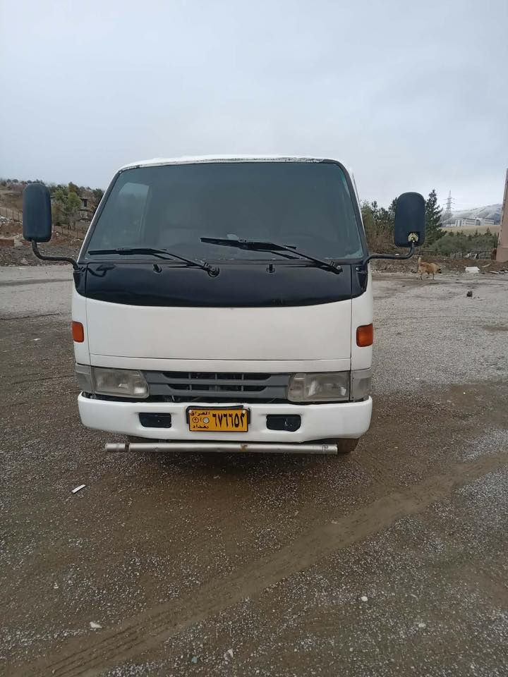 توێتا داینا مۆدێل ١٩٩٩ مەکینەی ١٦Bمەکینەی تازە تەعمیر ئاڕمی پلاستیک هەولێر لە ئاڕما تەنکەرە بۆ فرۆشتن 
***********
