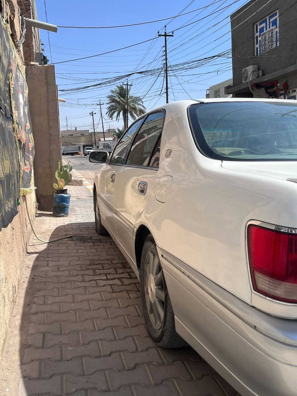 سلام عليكم ملكه للبيع
‏مكفوله من كص والضربه القويه 

‏مديل2003

4 دكم دشبول عارف  تحويرة نجف فوك وجوه

‏ فول مواصفات  اكسن 175 

‏تحكم ستيرن

‏دبل شاشه 

‏برده خلفيه 

‏تبريد قطعتين 

‏مكينه ديفور الجبير 

‏فول4دكم وفتحه

‏تلاجه خلفيه 

غرفه جلد كهربائي 

‏رقم صلاح الدين

! ! 

‏(مامدفوع كمرك). #.(مامدفوع كمرك ) 

‏مكاني نجف 

‏شراي يتصل رقم واتساب ***********
