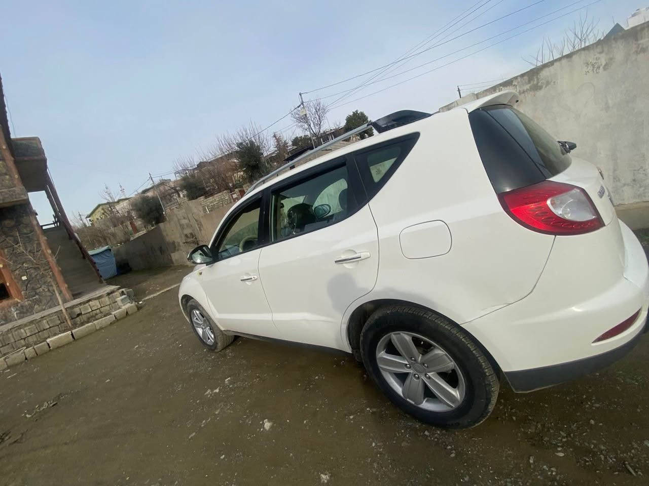 جئلی  ٢٠١٣
٢پارچە سبوخە 
گئرو مەکینە بەشرت 
سەنەوی نوە تەحویل خرامە بەشەرت 
سحر ٧٥$$
رەقەمی ساحبی سیارەی 
*********** سوران, أربيل
