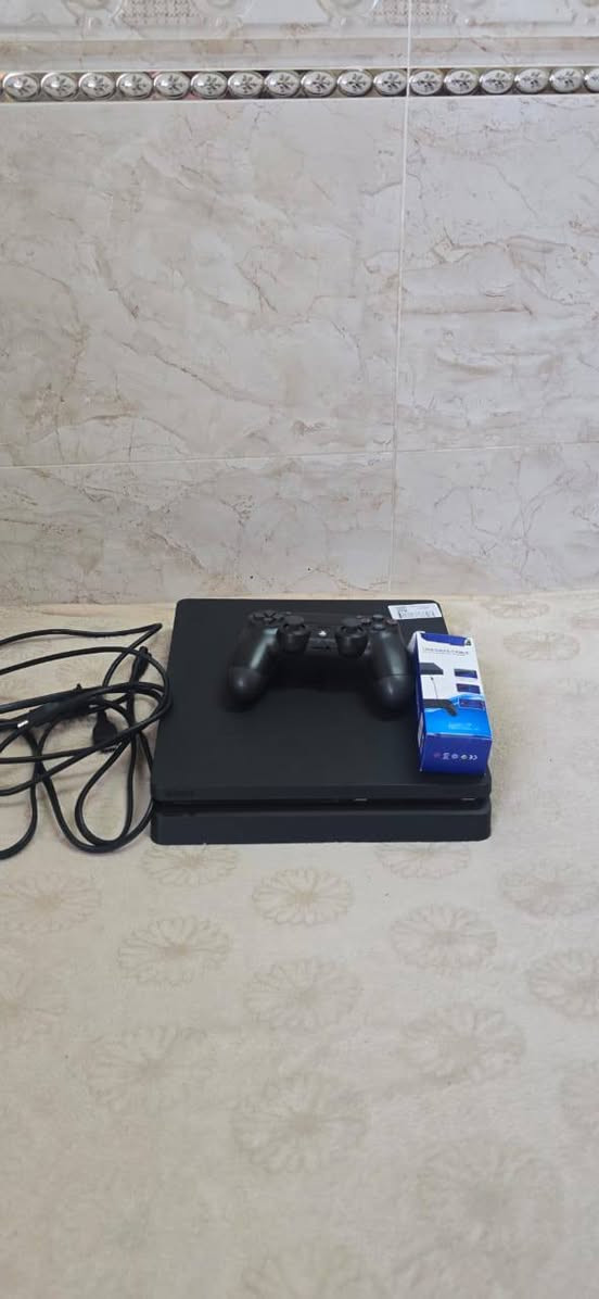 مكلف بل نشر
السلام عليكم بلي 4 سليم للبيع جديد مرة وحدة مشتغل بي العاب منزلة مع كامل ملحقاتة ***********
