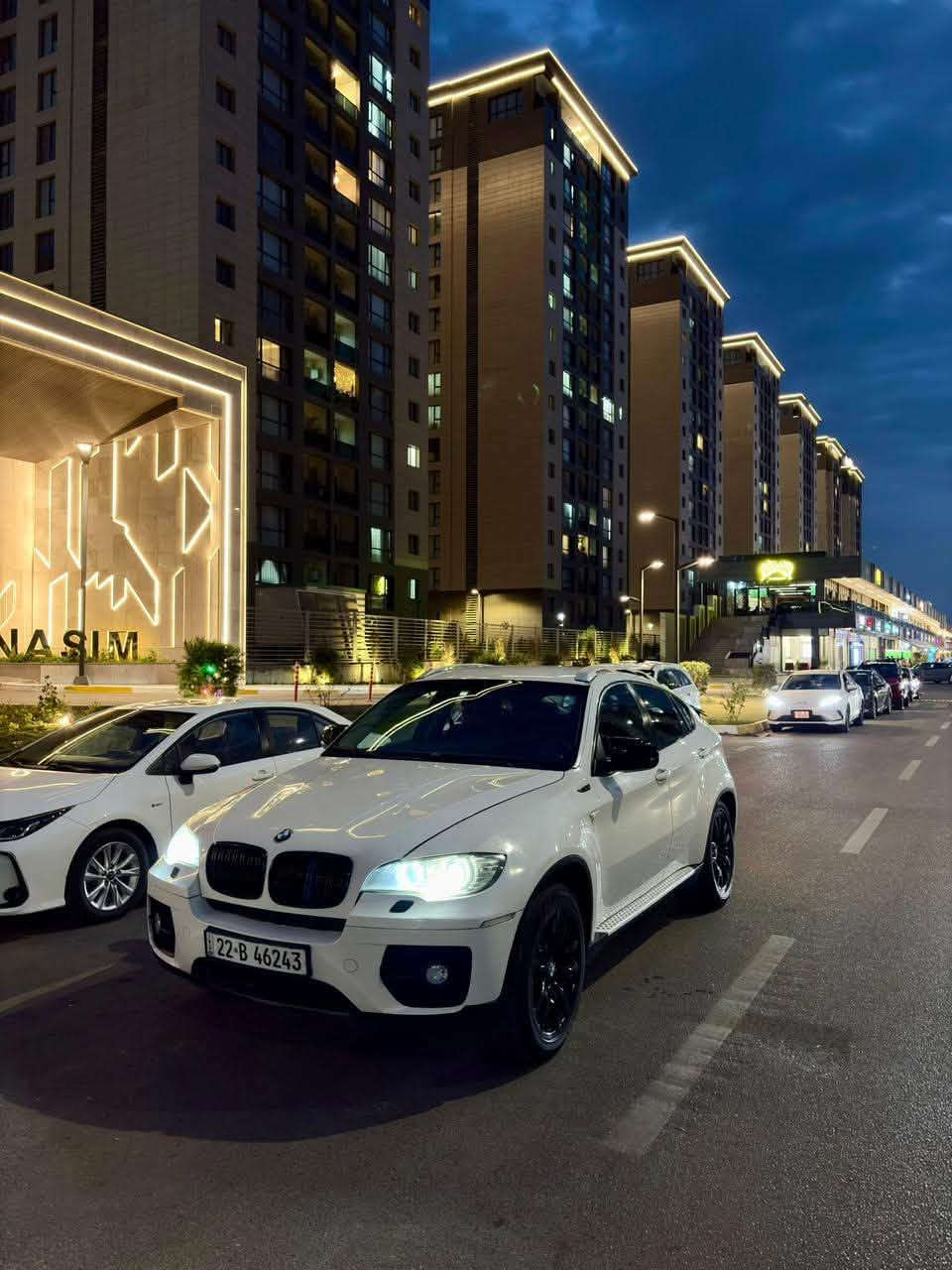السلام عليكم
BMW X6 2008 
بيع او مراوس حسب القناعة

3000 ديزل تك توربو

السيارة كفالة عدا دعاميات صبغ فقط بدون اي دواخل 

گير مكينة  كفالة

شاشة جبيرة 

حساسات خلفية

تخم تاير جديد 

حدادية جديدة

رقم وسنوية جديد بأسمي تحويل مباشر 

السعر 135 وبيها مجال 

مكانها بغداد حي الجهاد

للتواصل :

***********
