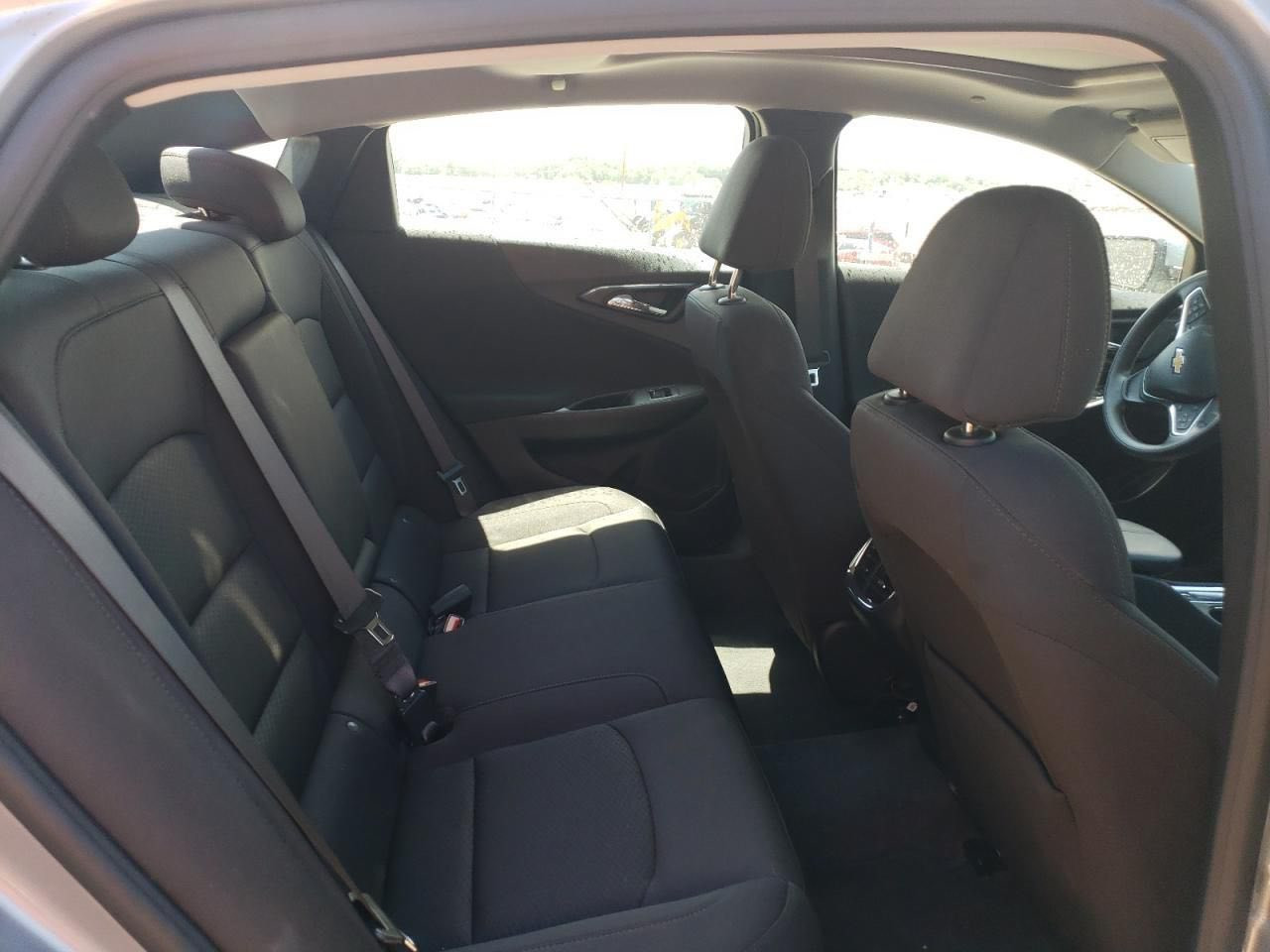 السلام عليكم ورحمة الله 
ماليبو 2024حرة باسمي ضرر كلش قليل بدون اي تبديل فقط البنيد والباقي كلها بلاد شركة بانوراما بدون ايرباك وشوي بارد بقبق الصندوك صور الحادث بالمنشور
تم تنزيل السعر ١٣٦ 
مكانها بصرة القبلة


**إذا كنت صاحب هذا الإعلان وتريد حذفه لأي سبب، رجاءا أرسل رسالة إلى الدعم الفني**