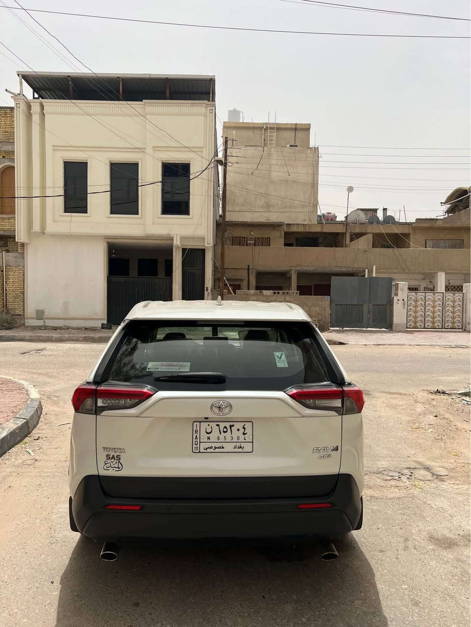 راف فور 
مديل 2020 وكاله ساز SAS 
مكينه 2500 بانزين فقط
وارد خليجي ياباني اصل  
رقم بغداد حره تحويل ملكيه
بيها صبغ ابواب اثنين مع الجاملغ الخلفي

السعر 179
مكاني بصره  
للاستفسار *********** البصرة, العراق
