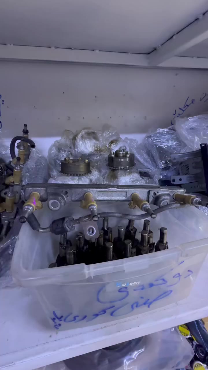 سلام عليكم اخوان محل هيمن كركوك كراج شيمال 
نوزلات كرولا سعر طخم (٤٠) الف 
***********
