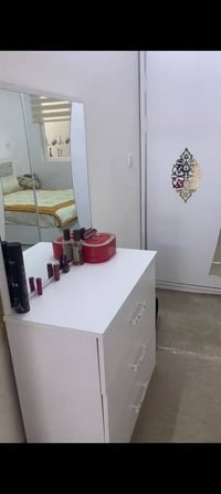 غرف نوم • ٥ قطع