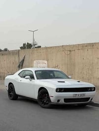 جالنجر لون ابيض SXT V6 3.6 2019 ماشيه 93,000 كيلو متر  السياره بأسمي و...