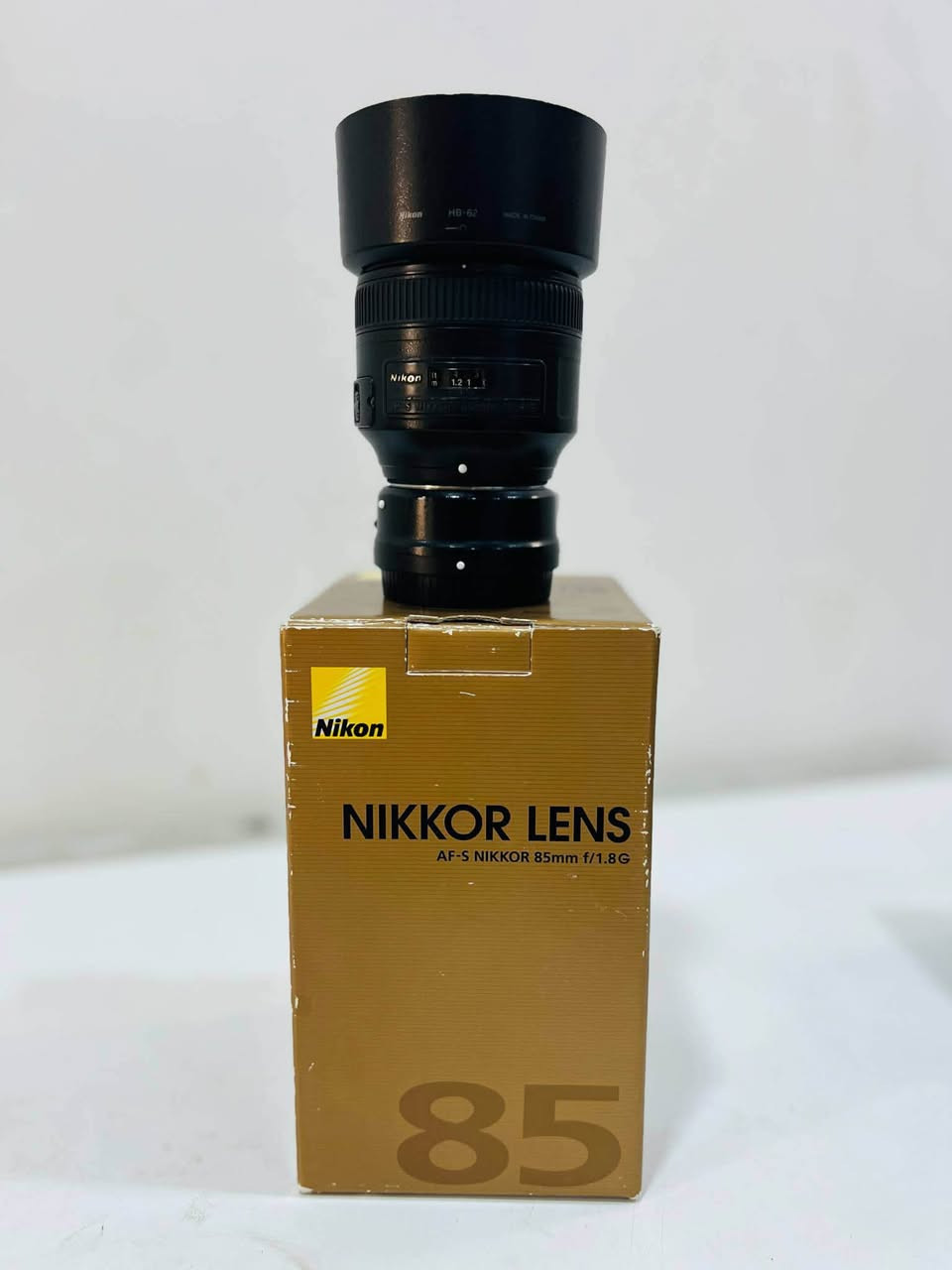 📸 للبيع عدة تصوير احترافية

🔹 Nikon Z5
🔹 Nikon 85mm f/1.8G
🔹 Nikon FTZ Adapter الأصلي
🔹 الكارتونات الأصلية كاملة

عدة ممتازة للمصورين، تنطيك جودة صورة احترافية وألوان رائعة، ومناسبة لتصوير:
✅ البورتريه
✅ الأعراس والمناسبات
✅ المجالس الحسينية
✅ الفيديو وصناعة المحتوى

العدسة 85mm من أفضل عدسات البورتريه بعزل جميل وحدّة عالية، مع أداء ممتاز بالإضاءة الضعيفة.

الكاميرا مستخدمة استخدام شخصي ومحافظ عليه، وجاهز للشغل مباشرة بدون أي ملاحظات.

📍 بغداد

للمهتمين أو لطلب صور أكثر، التواصل خاص.
او على الرقم *********** 
متواجد هاص وواتساب وعلى الخط
