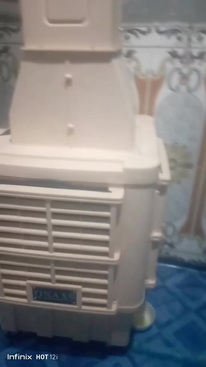***********
