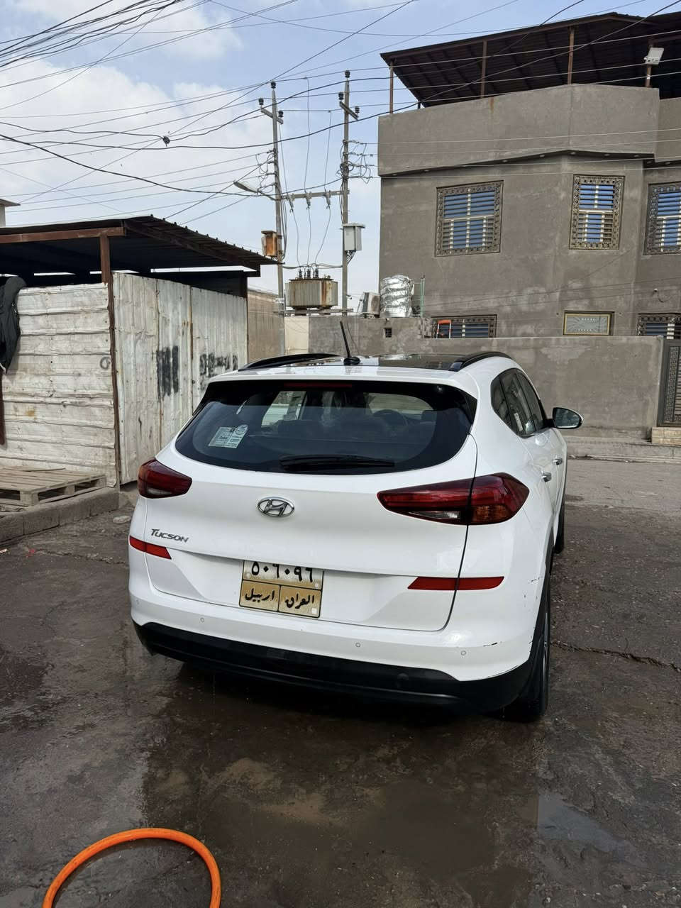 توسان ٢٠١٩ خليجي فول مواصفات كفالة عامة بنوراما ما عدا بارد بالجاملغ الأمامي الأيمن 
رقم أربيل منتهيه السنوية بأسم شركة 
السيارة ع وضع الشركة كلشي ما مبدل بيها 
للاتصال او استفسار ع الرقم ***********
