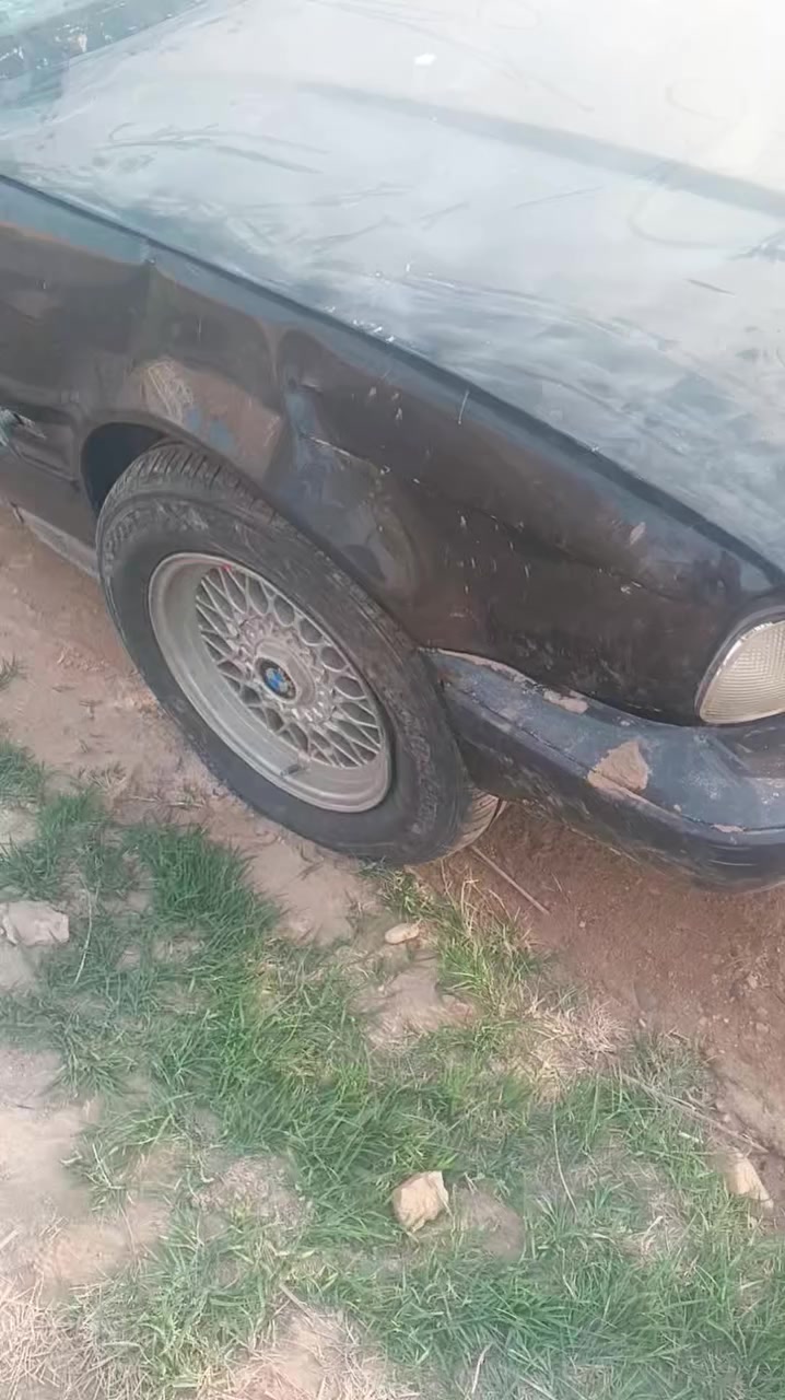 سيارة بي ام دبليو مودي525 مكينة 28 نضيف كير نضيف صدر نضيف  سعره27ورقة رقم الهاتف *********** بكاني ناصرية قلعة سكر
