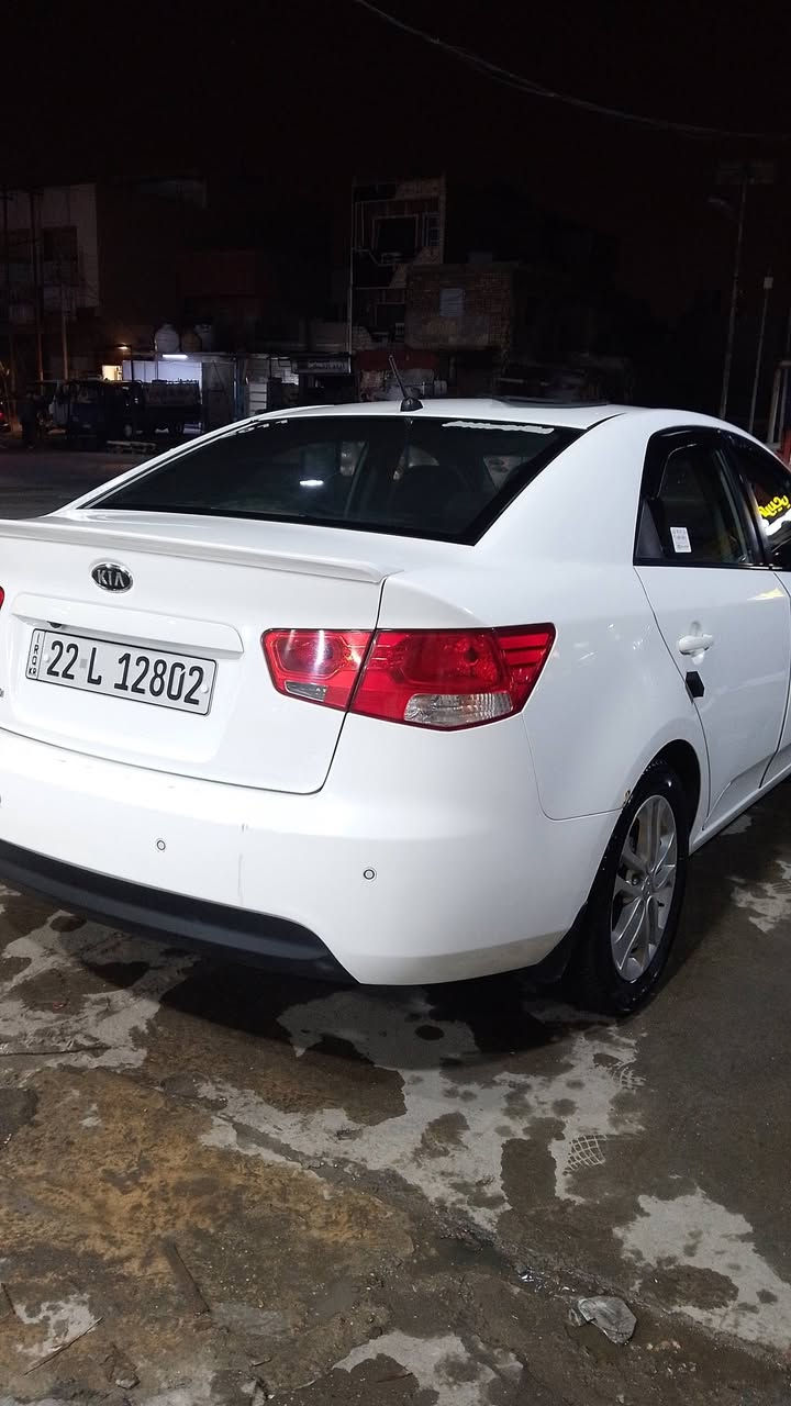 سلام عليكم
كيا سيراتو موديل 11
خليجي مكينه 1600
دوش كفاله كير ومكينه 
صدر جديد لك السياره عليهه ادامه كامله 
ربع ما تصرف عليهه كلشي بيهه شغاال 
تخم تاير قاعدته وفيت بام احتياط 
حمام مسويلهه اليوم ترايهه للبصره 

السعر 110بيهه مجال


**إذا كنت صاحب هذا الإعلان وتريد حذفه لأي سبب، رجاءا أرسل رسالة إلى الدعم الفني**