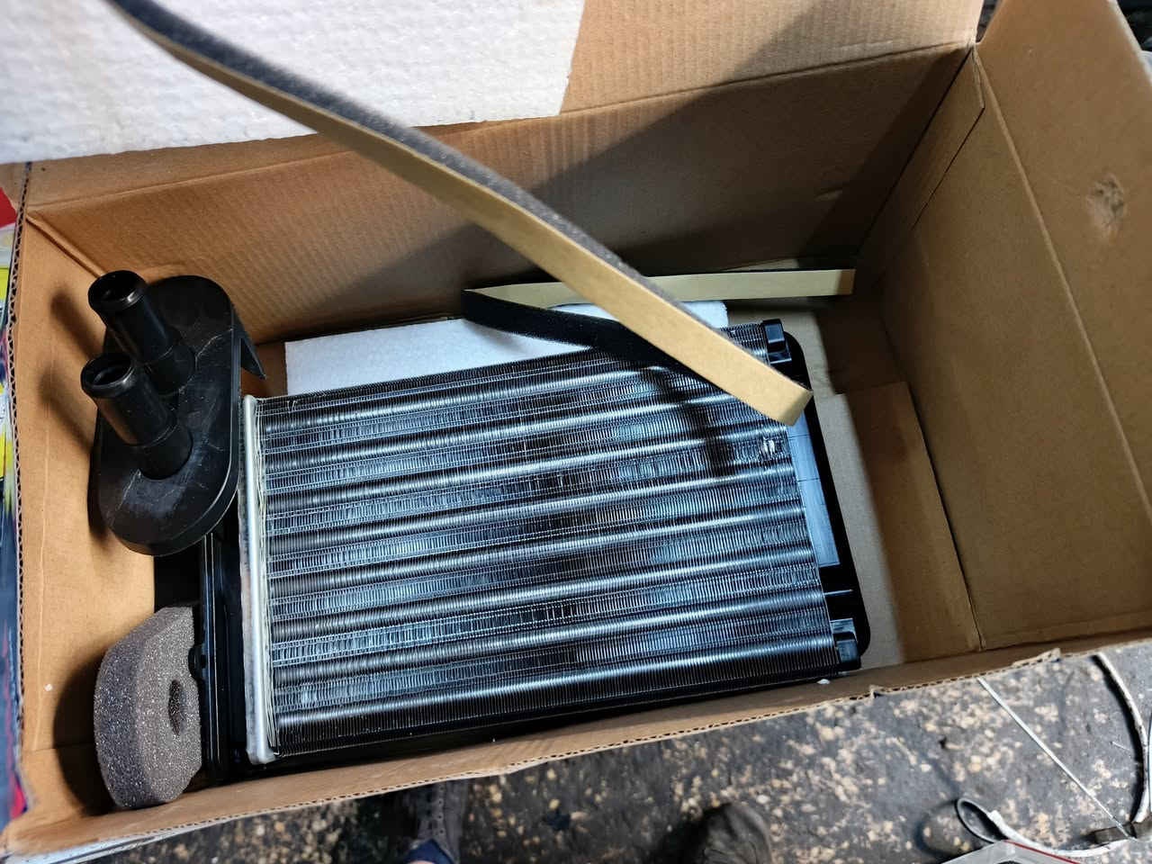 بسم الله الرحمن الرحيم 
محلات محمد الامين
يتوفر ادوات كولف/باسات/فنتو/كولف نفخ/ سيات/جيتا
جديد و مستعمل يوجد توصيل كافة محافضات العراق 
*********** واتساب 
‏‪***********‬‏
