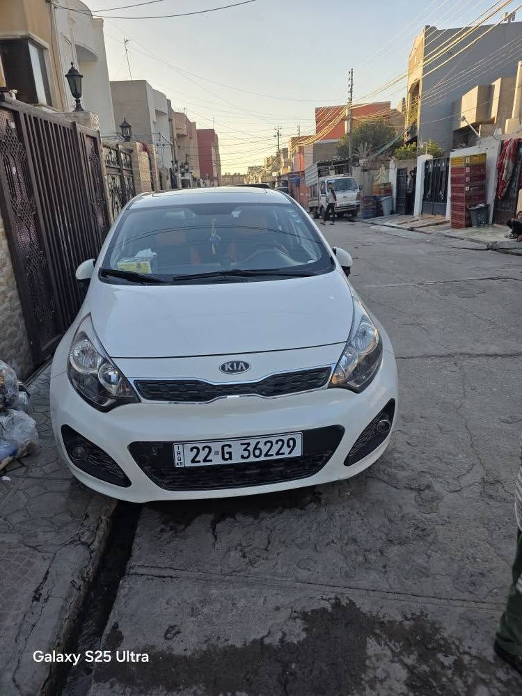 سياره كيا ريو موديل 2014 مواصفات سلايد مرايا شفط سياره كلشي نظيف مقفول ما فيه اي قطع صبح خالي علامه سعر 101 فيها مجال رقم *********** أربيل, العراق
