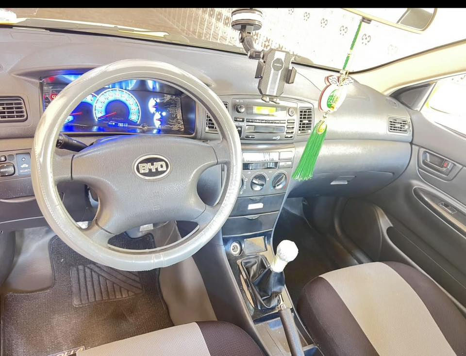 سيارة BYD F3 مكفولة كفالة عامة من الضرر كير ومحرك بل شرط السياره موديل 2019 محجوزة للشركة العامه للمصرف رقم بغداد تبريد فول السعر 78 مع منضومه غاز جديدة وبيها مجال للستفسار الاتصال عل رقم  ***********
