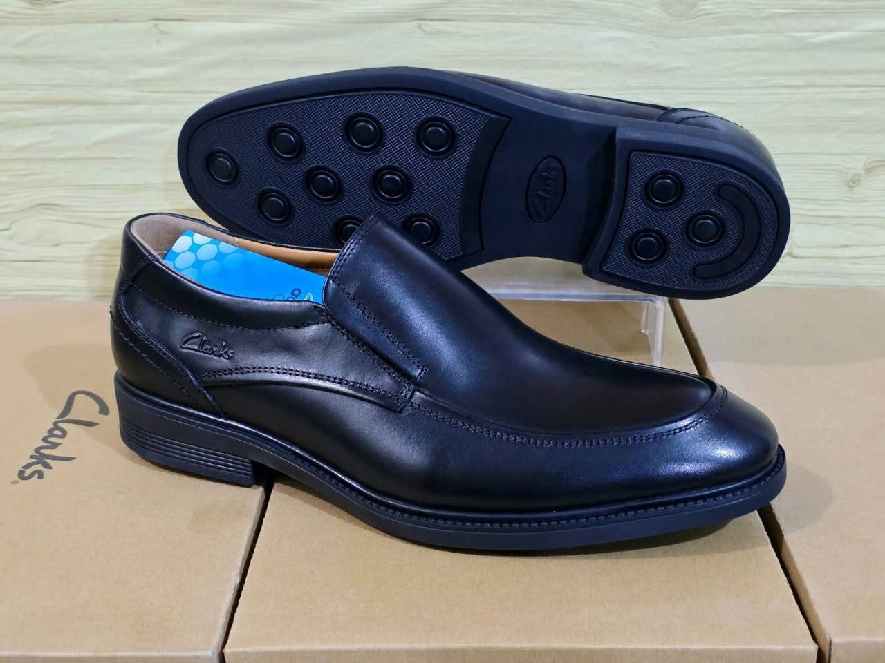 🔥🔥🔥كلاركس  طبي💯 ❤️Clarks 💥بنص🔥🔥
جلد طبيعي 100 ٪💥خفيف ريشه👌🏻
🌟نعل رابر صافي مرن جدا  وفرش سوفت طبي👌🏻 مريح جدا❤️MADE in Vietnam/
اسود/41/42/43/45
بني/41/42/43/44


**إذا كنت صاحب هذا الإعلان وتريد حذفه لأي سبب، رجاءا أرسل رسالة إلى الدعم الفني**