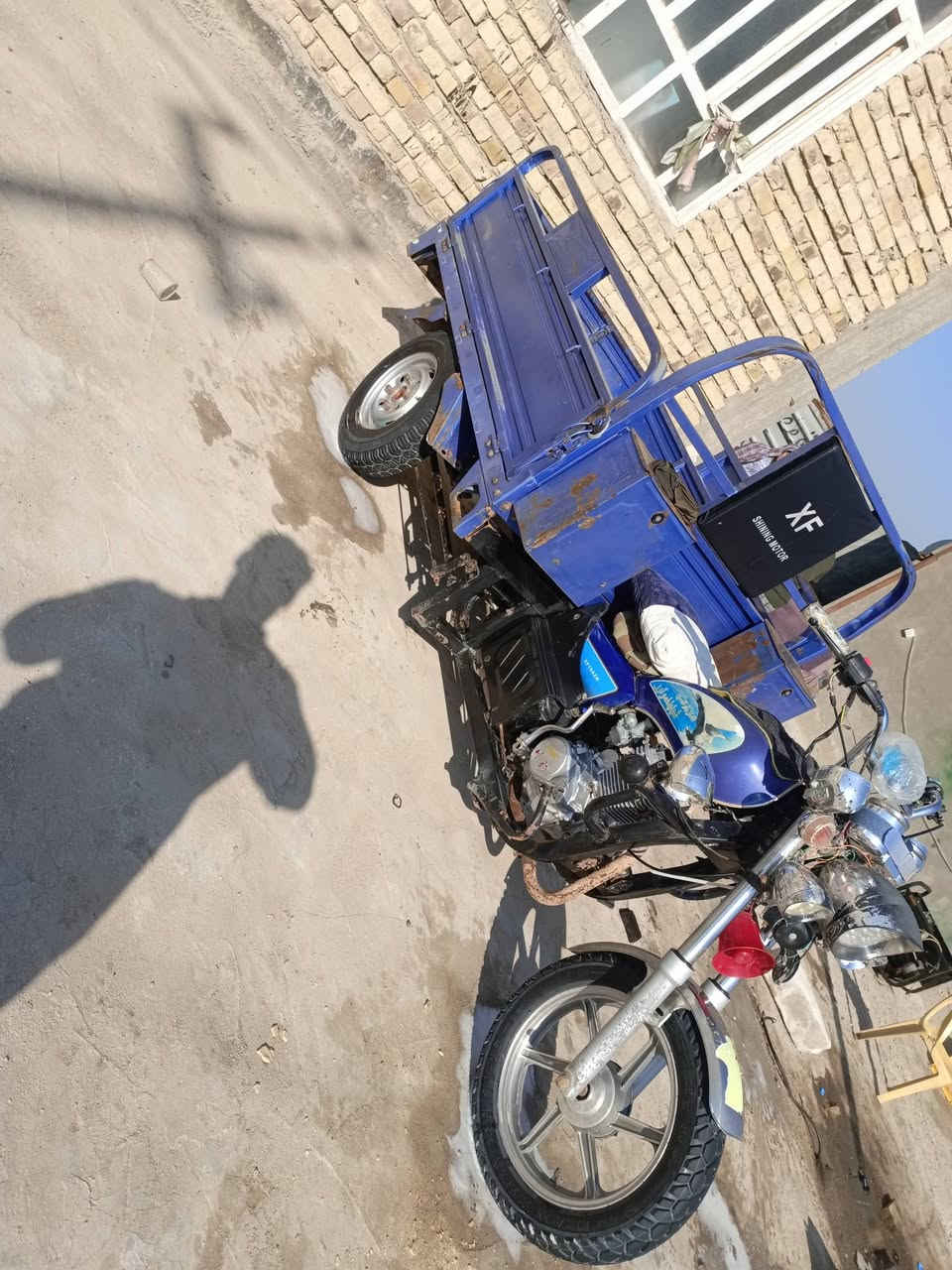 السلام عليكم ستوته للبيع الموديل واحد 21 20 ومكينه 25 صار لها شهرين مشدوده عالستوته الستوته كفاله عامه من كل شيء مداور للوكيل اللي يريد اتصل على الخط *********** هذا رقم الموبايل بي واتساب ماطب التعليقات نريد اخابر
