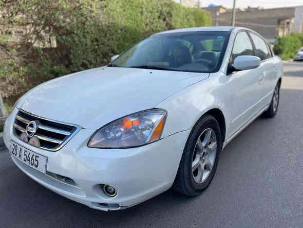 نيسان التيما
موديل ٢٠٠٦
سياره خليجي 
صبغ جزام 
من عنده القمره 
كير محرك مكفول 
تبريد ثلج 
مكان السياره الاعظمية 
سعر ٦٩ وبيه مجال قليل 
بيع فقط 
بدون مراوس 
***********
