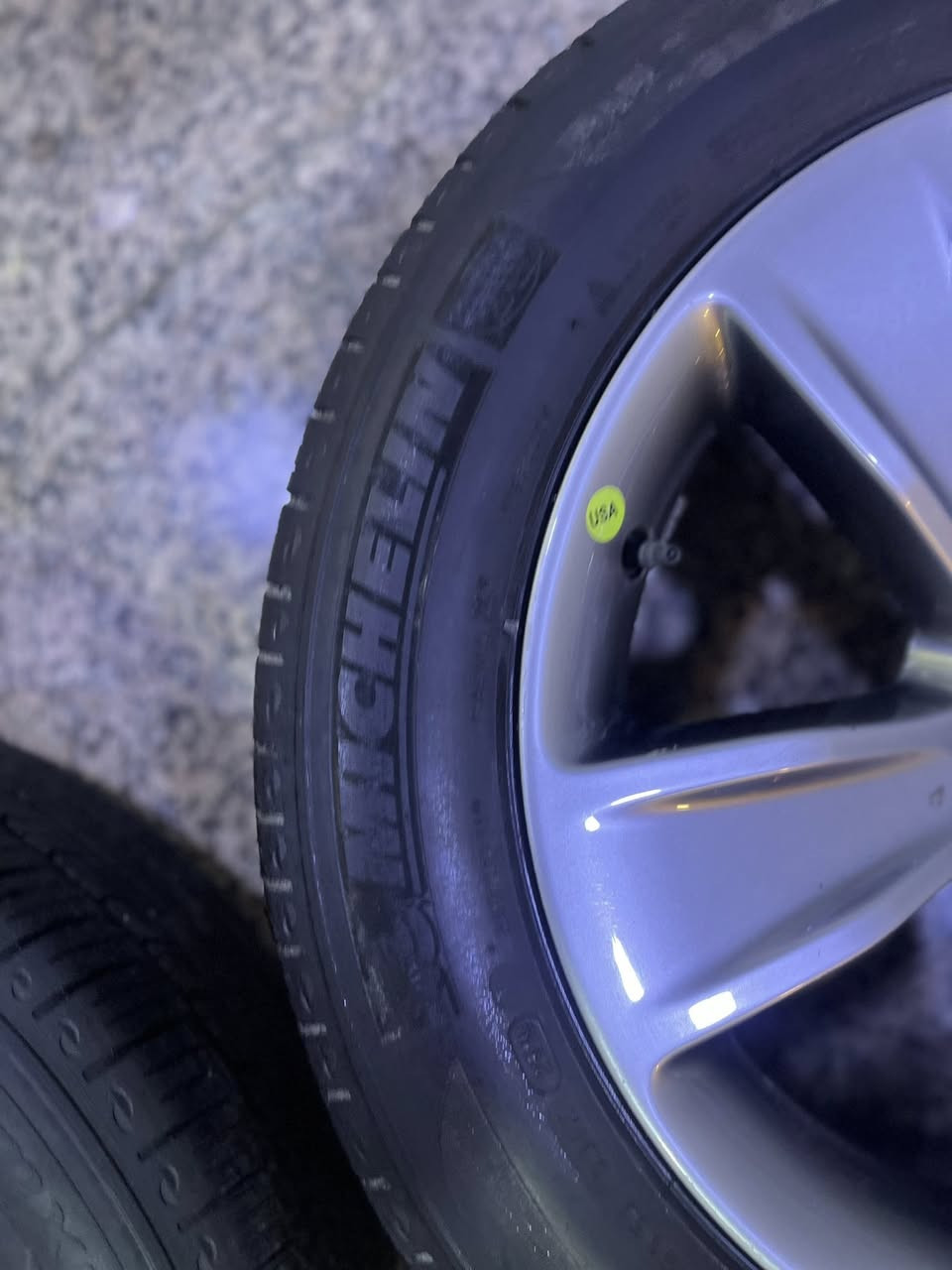 ويلات جارجر sxt 22
تايرات أربعة مشلن أصليات زيرو لازلق لاشي 

سعرهن 650 الف مكان بصرة السراجي 

الرقم ‪ 077612 1472‬


**إذا كنت صاحب هذا الإعلان وتريد حذفه لأي سبب، رجاءا أرسل رسالة إلى الدعم الفني**