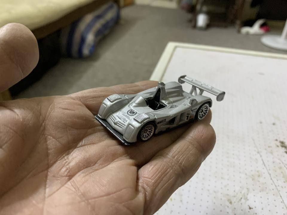 لعشاق المصغرات 
سيارات🏎️🚎🚗🚙
 ومعدات زراعية🚜🚜
 معدات انشائية
بايسگلات هوائية🚲🚲 حديد بالكامل  عدد2 حجم 1/10
ملاحظة:- البايسگل🚲 الأحمر كسر بالقبضة 
 احجام وشركات مختلفة قطع خير من الله
مجموع القطع 64 قطعة 
القطع كلها باله  
ملاحظة:- البيع المجموعة كاملة ما تنباع قطع مفردة 
مكاني دهوك متوفر توصيل لجميع المحافظات


**إذا كنت صاحب هذا الإعلان وتريد حذفه لأي سبب، رجاءا أرسل رسالة إلى الدعم الفني**